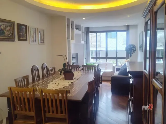 Apartamento 2 quartos e 2 banheiros, à venda, no bairro Retiro em Petrópolis