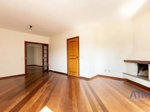 Apartamento 3 quartos e 2 banheiros, à venda ou para alugar, no bairro Bigorrilho em Curitiba