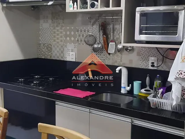 Apartamento 2 quartos e 1 banheiro, à venda, no bairro Vila Rangel em São José dos Campos