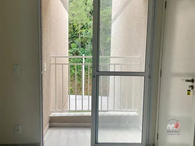 Apartamento 2 quartos e 1 banheiro, à venda, no bairro Duarte Silveira em Petrópolis