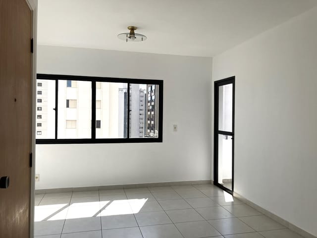 Foto do Apartamento - apto de 02 dormitórios (suíte) + terceiro reversível (escritório), 02 vagas, a 200 mts da ESPM, Belas Artes, para locação, Vila Mariana, São Paulo, SP | Paulista Imóveis.