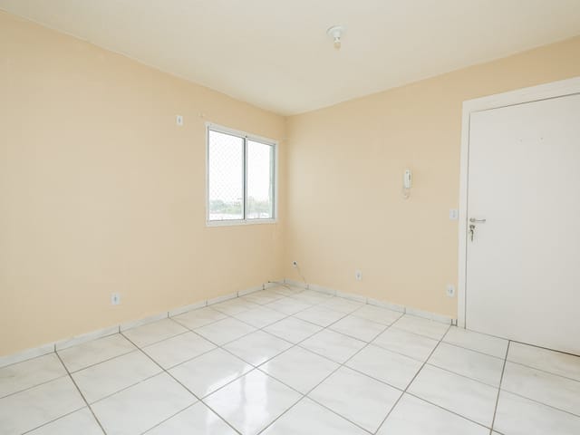 Apartamento 2 quartos e 1 banheiro, para alugar, no bairro Fragata em Pelotas