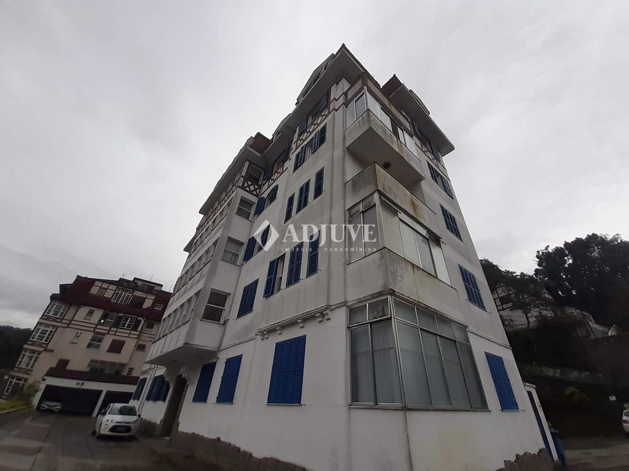 Apartamento à venda e aluguel com 3 quartos, 130m² - Foto 1