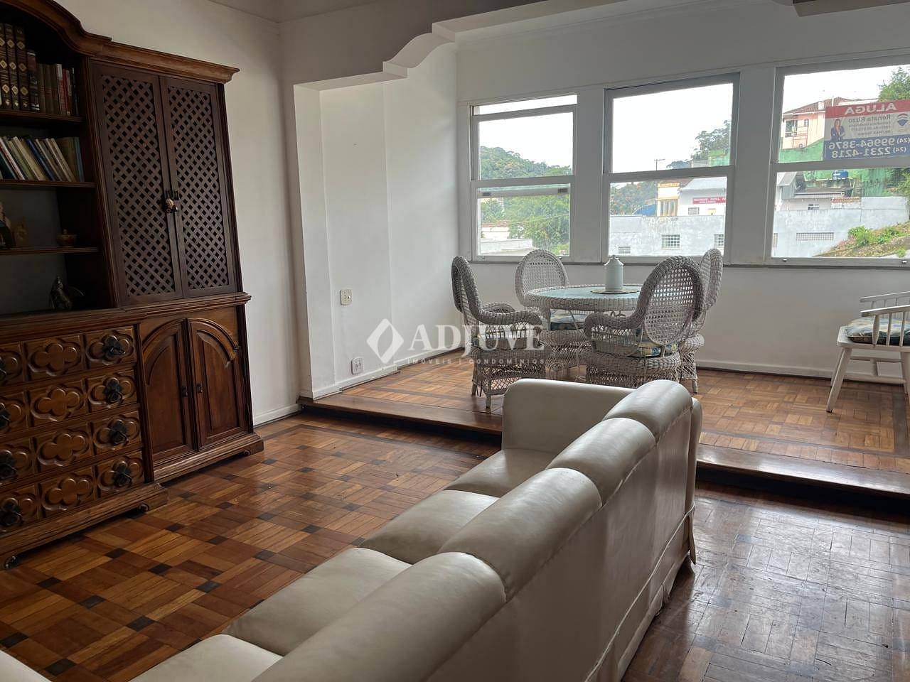 Apartamento à venda e aluguel com 3 quartos, 130m² - Foto 2