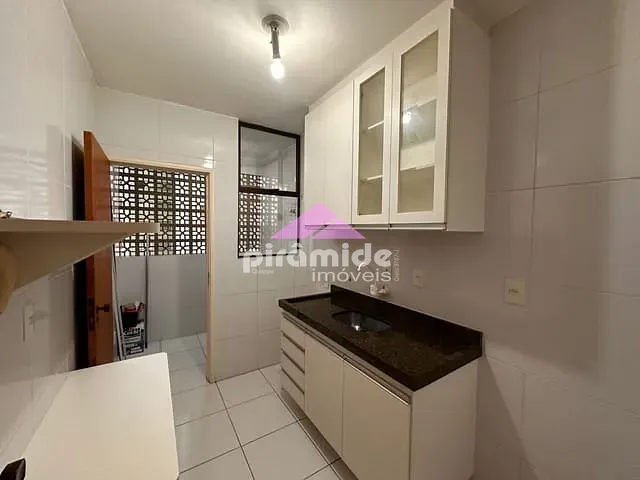 Apartamento com 60m² 2 quartos e 1 banheiro, para alugar, no bairro Parque Residencial Aquarius em São José dos Campos