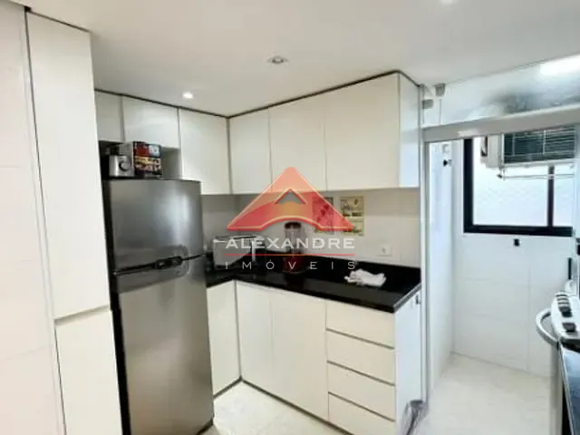 Apartamento 2 quartos e 1 banheiro, à venda, no bairro Jardim das Indústrias em São José dos Campos