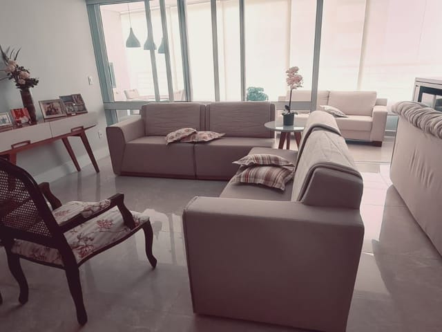 Apartamento 3 quartos e 5 banheiros, à venda, no bairro Vila Edmundo em Taubaté