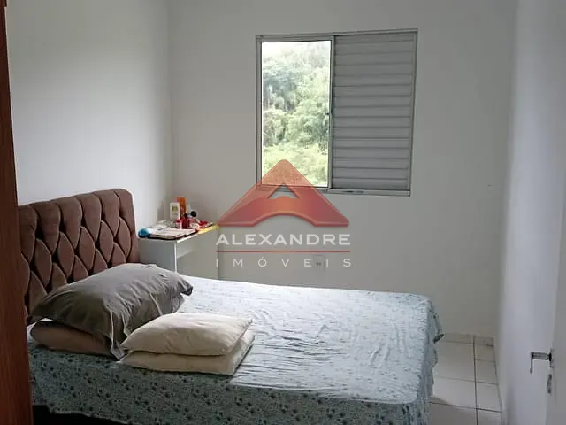 Apartamento 2 quartos e 1 banheiro, à venda, no bairro Cajuru em São José dos Campos