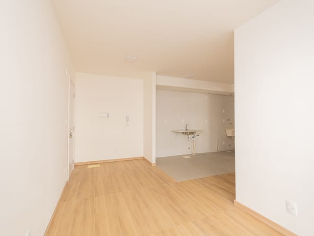 Apartamento com 62m² 2 quartos e 1 banheiro, para alugar, no bairro Fragata em Pelotas