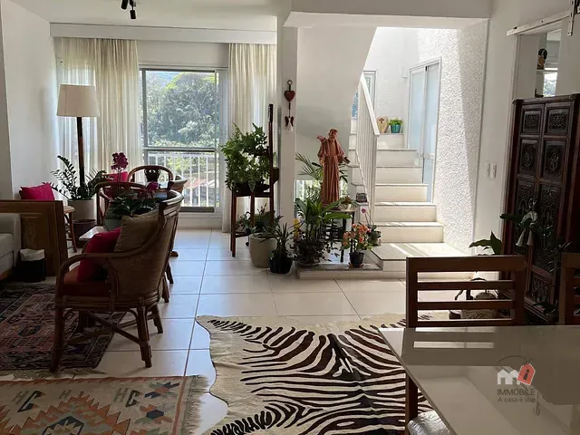 Cobertura / Penthouse 3 quartos e 2 banheiros, à venda, no bairro Centro em Petrópolis