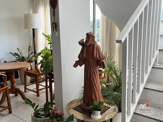 Cobertura / Penthouse 3 quartos e 2 banheiros, à venda, no bairro Centro em Petrópolis
