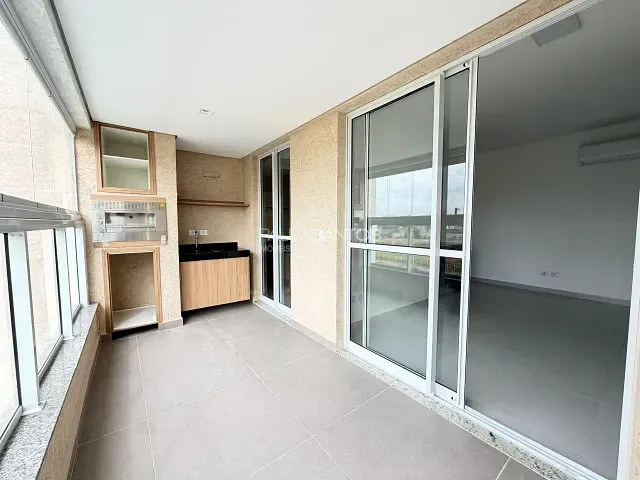Apartamento 3 quartos e 2 banheiros, para alugar, no bairro Parque Campolim em Sorocaba