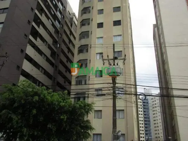 Apartamento 2 quartos e 1 banheiro, à venda, no bairro CRISTO REI em Curitiba