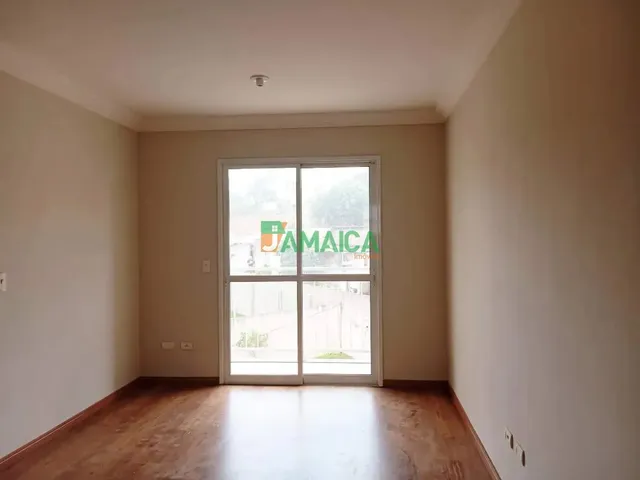 Apartamento 2 quartos e 1 banheiro, para alugar, no bairro ATUBA em Curitiba