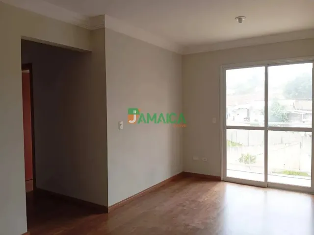 Apartamento 2 quartos e 1 banheiro, para alugar, no bairro ATUBA em Curitiba
