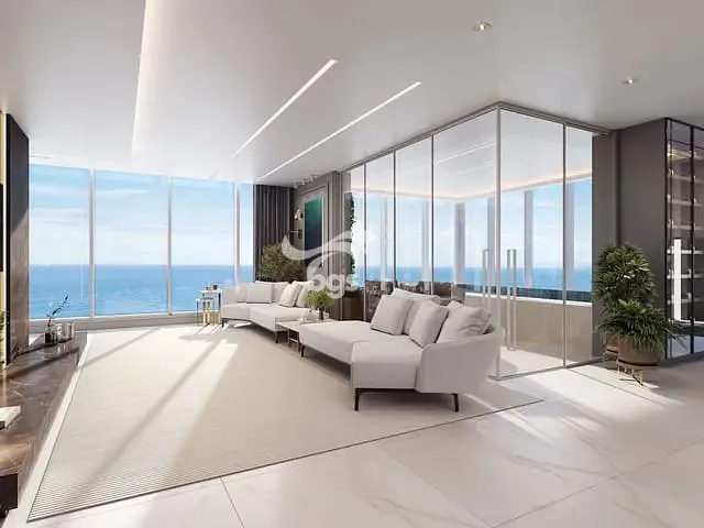 Apartamento com 211m² 4 quartos e 5 banheiros, à venda, no bairro Centro em Balneário Camboriú