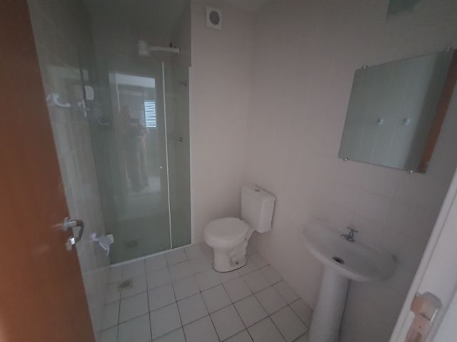 Apartamento 3 quartos e 1 banheiro, à venda ou para alugar, no bairro Tabaú em Pindamonhangaba