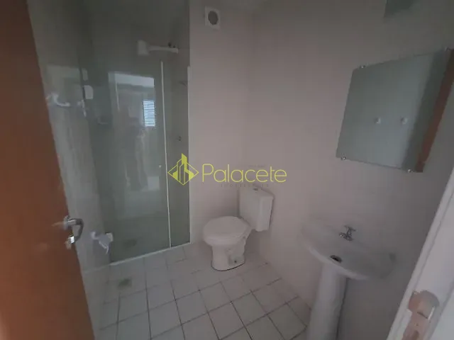 Apartamento 3 quartos e 1 banheiro, à venda ou para alugar, no bairro Tabaú em Pindamonhangaba