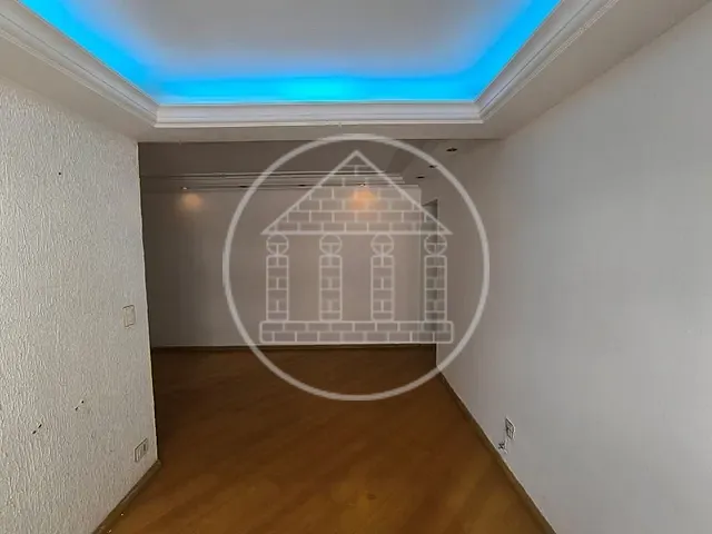 Apartamento com 85m² 3 quartos e 1 banheiro, à venda, no bairro Socorro em São Paulo
