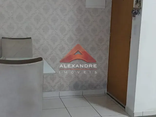 Apartamento 2 quartos e 1 banheiro, à venda, no bairro Parque Nova Esperança em São José dos Campos