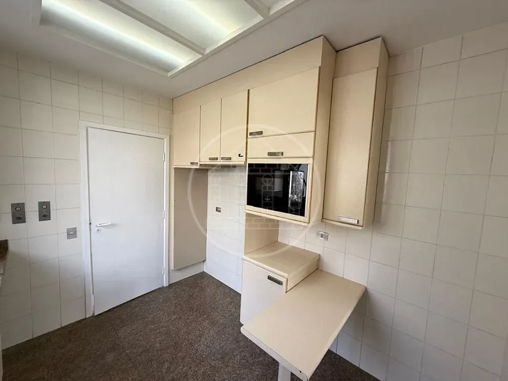 Apartamento, 3 quartos, 216 m² - Foto 13