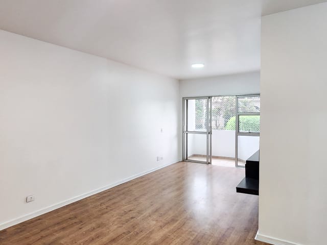 Foto do Apartamento - Apartamento 3 Dormitórios (1 suíte) para Venda ou Locação no Metrô Vila Mariana. | Paulista Imóveis.