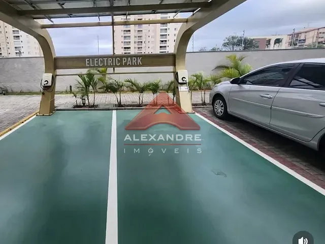 Apartamento 2 quartos e 1 banheiro, à venda, no bairro Vila Industrial em São José dos Campos