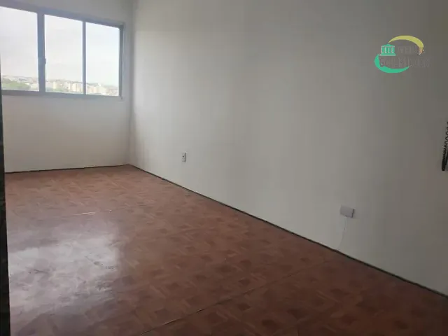 Apartamento 2 quartos e 1 banheiro, para alugar, no bairro Jardim Chapadão em Campinas