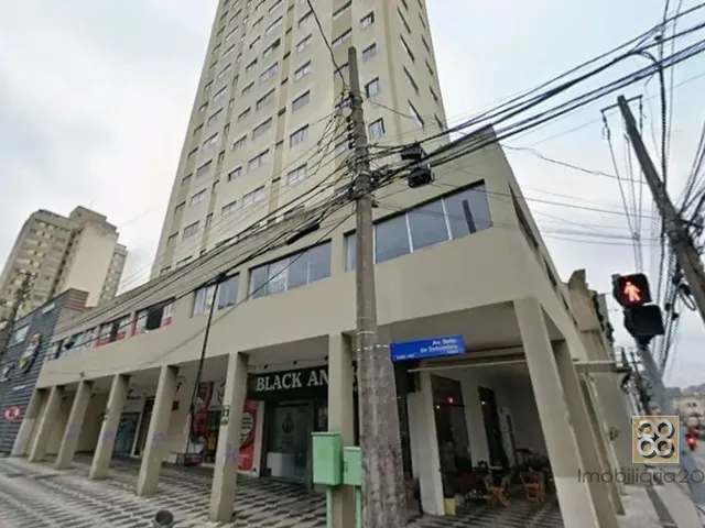 Apartamento 1 quarto e 1 banheiro, para alugar, no bairro Centro em Curitiba