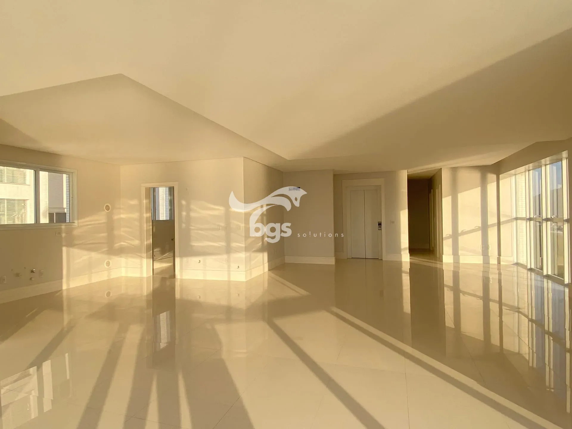 Apartamento, 4 quartos, 237 m² - Foto 3