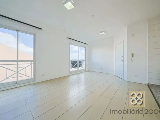 Apartamento 1 quarto e 1 banheiro, à venda, no bairro Mercês em Curitiba