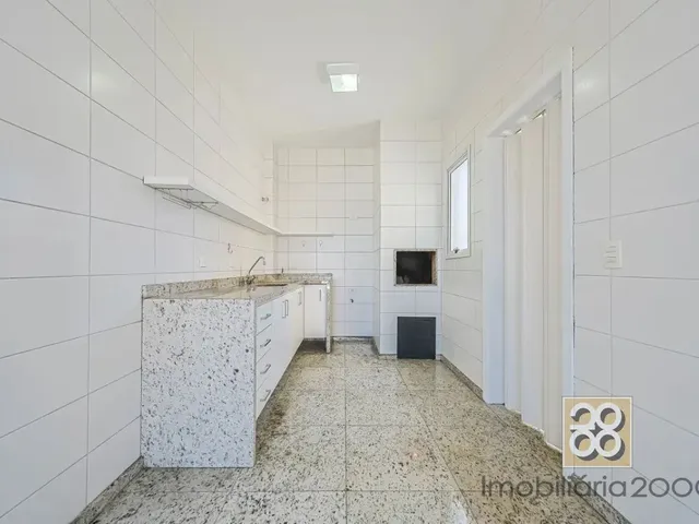 Apartamento 1 quarto e 1 banheiro, à venda, no bairro Mercês em Curitiba