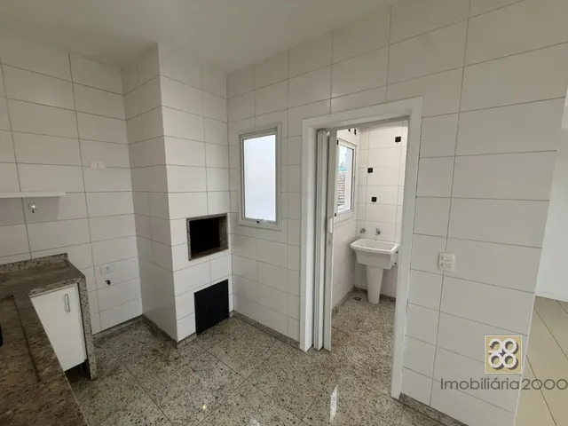 Apartamento 1 quarto e 2 banheiros, à venda, no bairro Mercês em Curitiba
