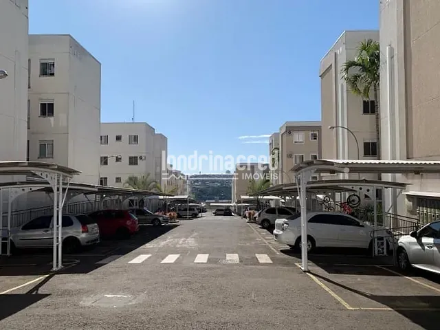 Apartamento com 58m² 2 quartos e 1 banheiro, à venda, no bairro SPAZIO LA TRAVIATA em Londrina