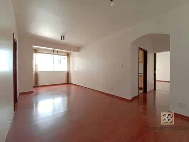 Apartamento 3 quartos e 1 banheiro, para alugar, no bairro Mercês em Curitiba