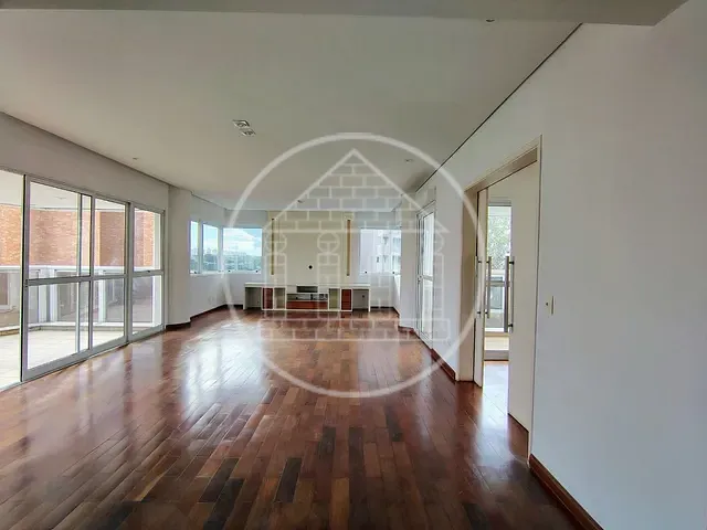 Apartamento com 244m² 4 quartos e 6 banheiros, para alugar, no bairro Vila Suzana em São Paulo