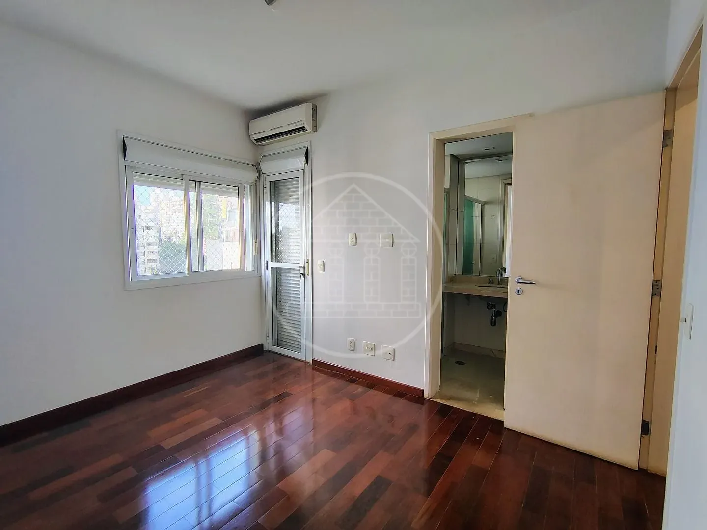 Apartamento, 4 quartos, 244 m² - Foto 35