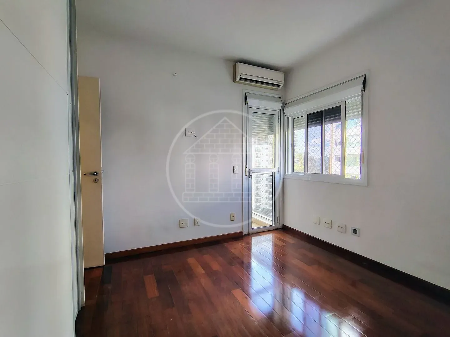 Apartamento, 4 quartos, 244 m² - Foto 33