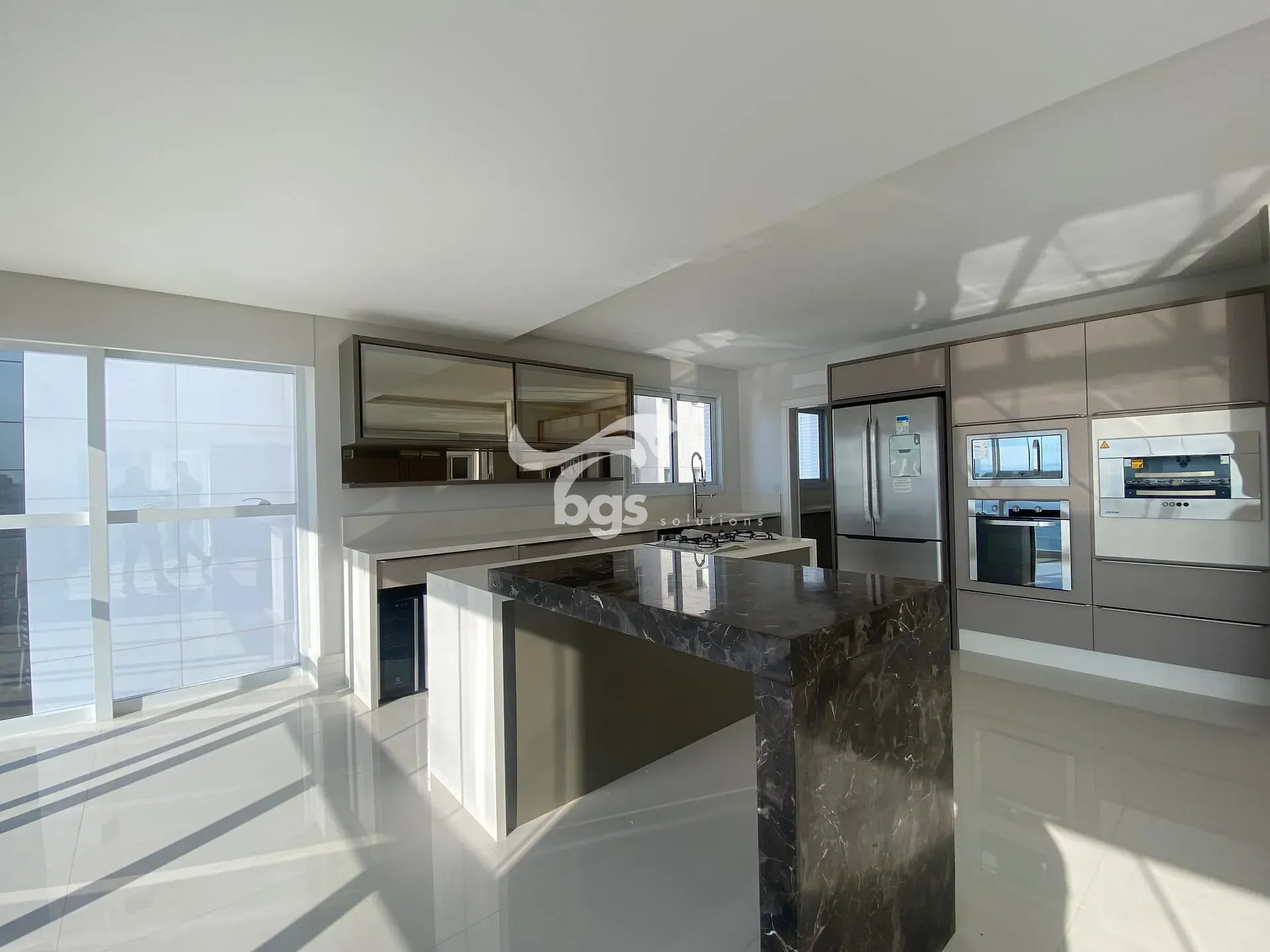 Apartamento, 4 quartos, 237 m² - Foto 5
