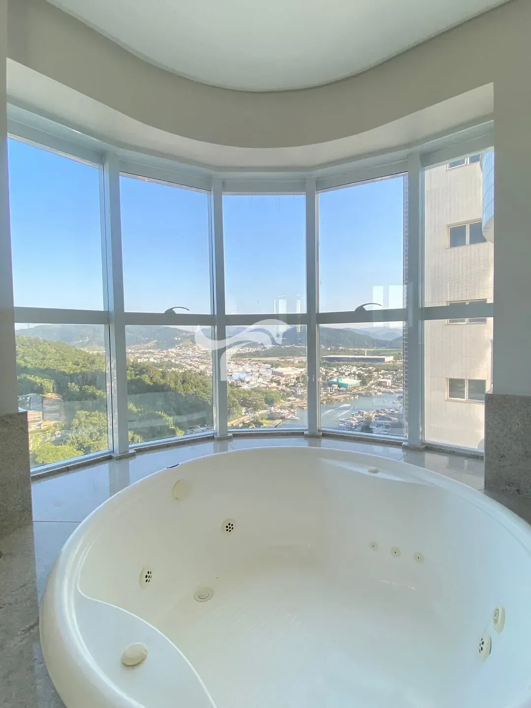 Apartamento, 4 quartos, 237 m² - Foto 11
