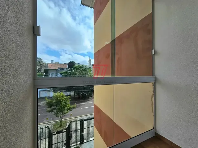 Apartamento 3 quartos e 3 banheiros, para alugar, no bairro Rebouças em Curitiba