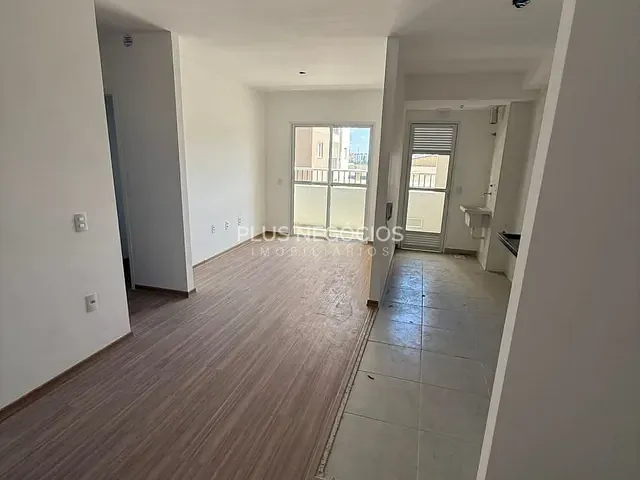 Apartamento 2 quartos e 2 banheiros, à venda, no bairro Jardim São Carlos em Sorocaba