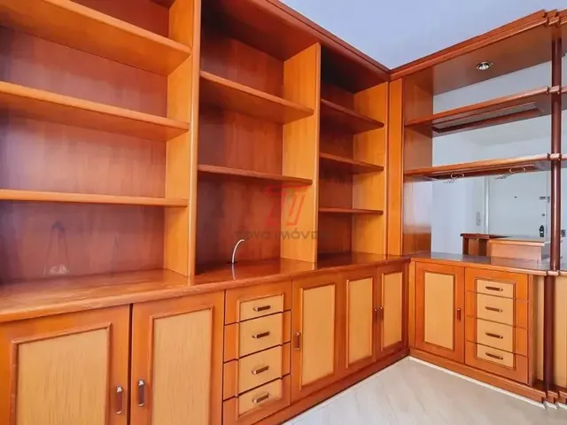 Apartamento 2 quartos e 1 banheiro, para alugar, no bairro Novo Mundo em Curitiba