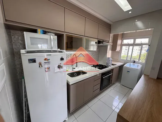 Apartamento 2 quartos e 2 banheiros, à venda, no bairro Jardim Oriente em São José dos Campos