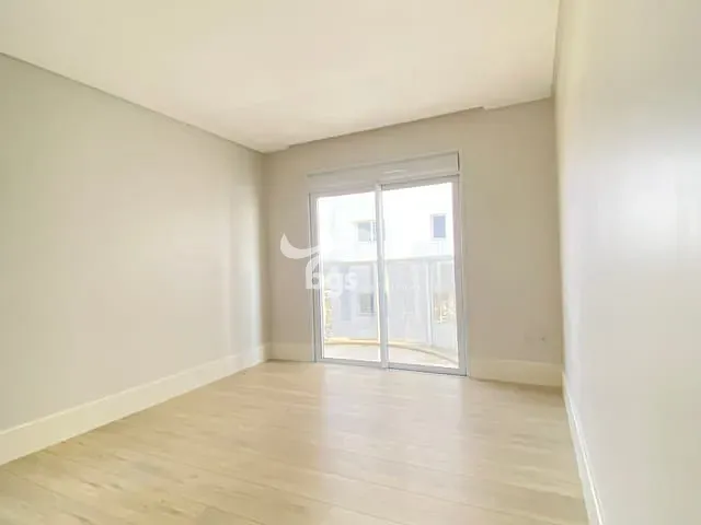 Apartamento com 454m² 4 quartos e 5 banheiros, à venda, no bairro Centro em Balneário Camboriú