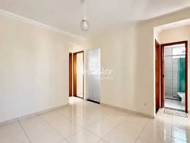 Apartamento com 48m² 2 quartos e 1 banheiro, para alugar, no bairro Maria Helena (Justinópolis) em Ribeirão das Neves