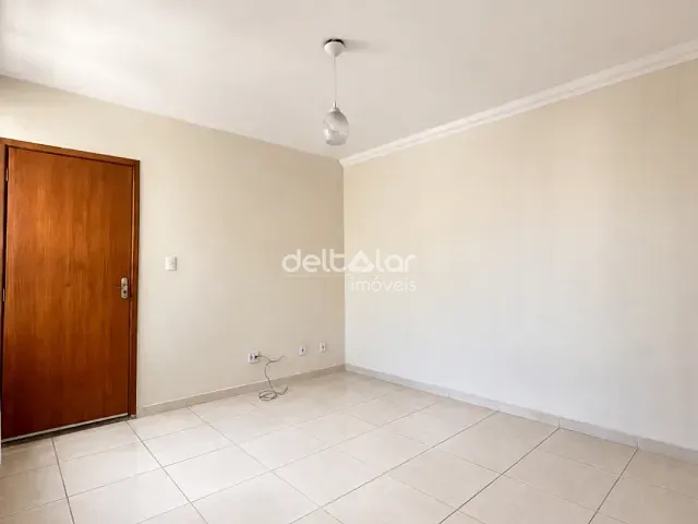 Apartamento com 48m² 2 quartos e 1 banheiro, para alugar, no bairro Maria Helena (Justinópolis) em Ribeirão das Neves