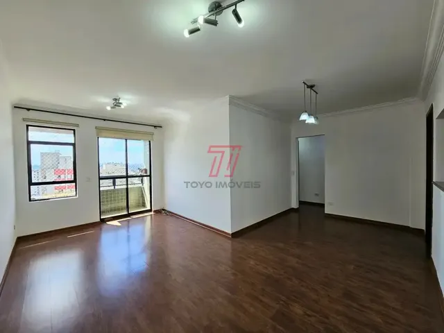 Apartamento 3 quartos e 4 banheiros, para alugar, no bairro Portão em Curitiba