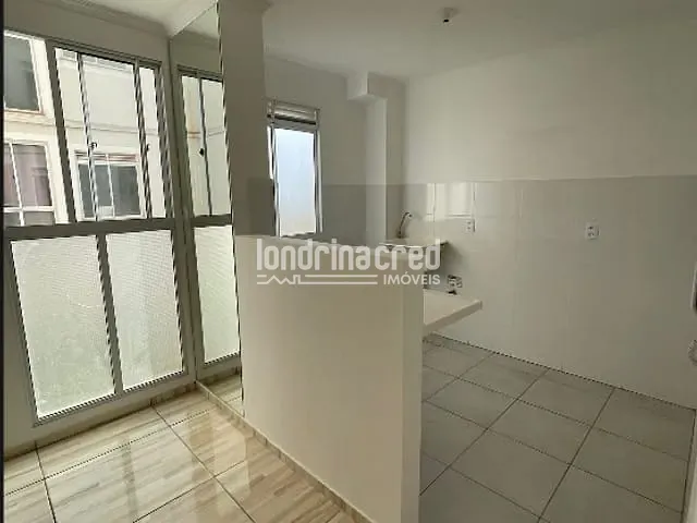 Apartamento 2 quartos e 1 banheiro, à venda, no bairro PARQUE LINEA em Cambé