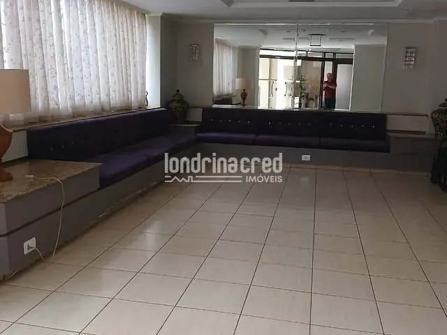 Apartamento com 215m² 3 quartos e 5 banheiros, à venda, no bairro Edificio Carnauba em Londrina